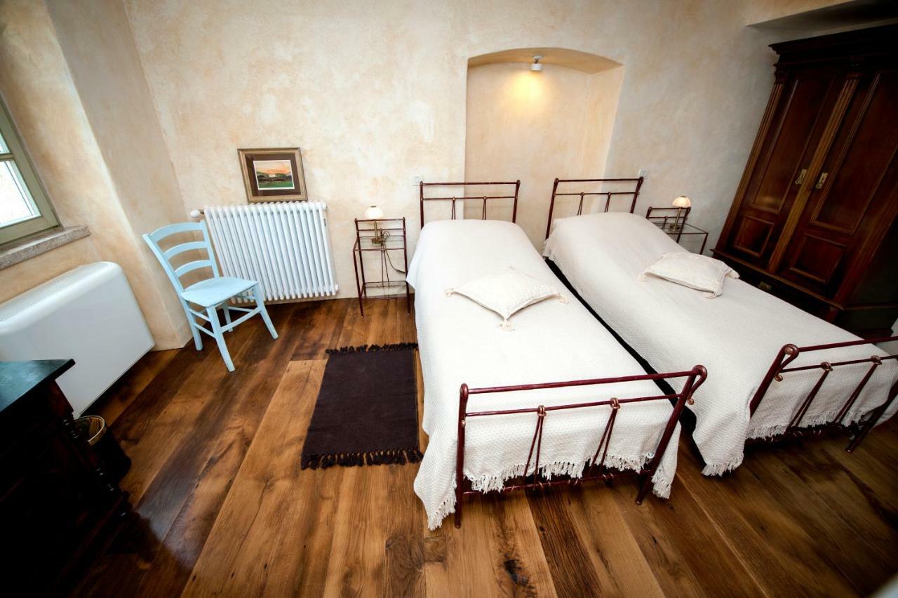 Villa Tona Visnjan Bagian luar foto